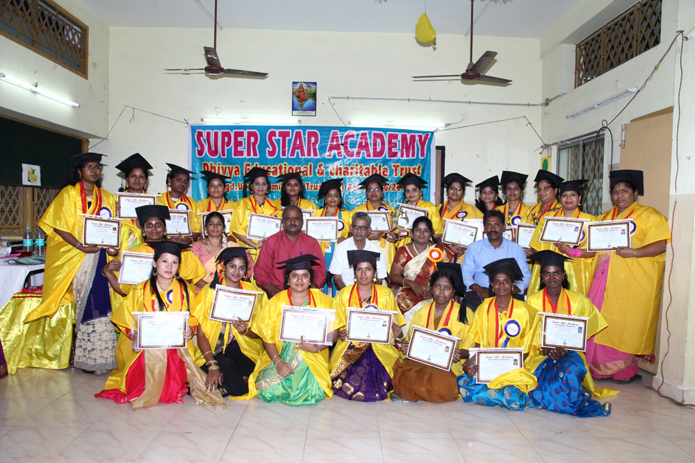 Services -nursery and primary teacher training in  T Nagar,Royapuram,Perambur,ECR Injambakkam,T nagar Chennai